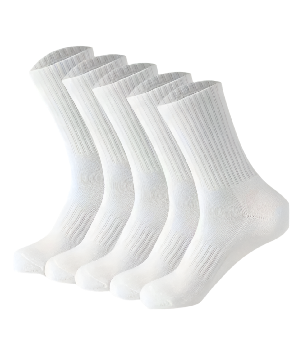 5 Pairs of white Socks